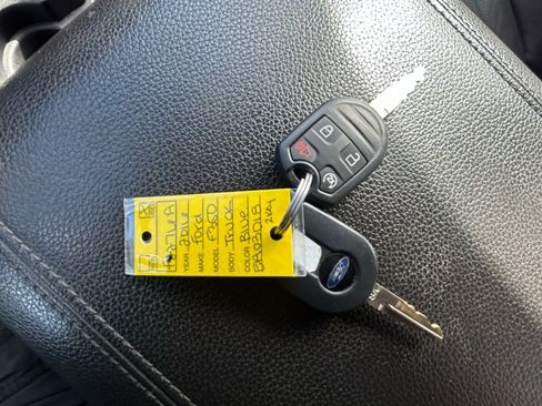 Used 2016 Ford F350 Lariat w/ Lariat Ultimate Package image 16