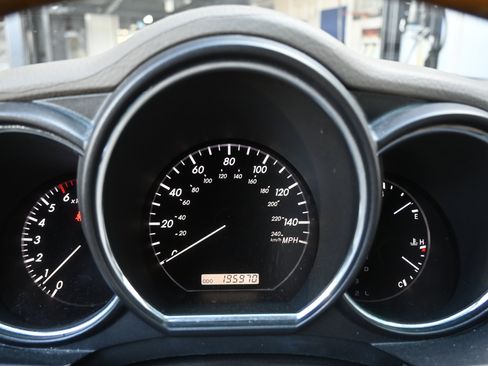 Used 2005 Lexus RX 330 AWD image 44