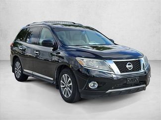 Used 2014 Nissan Pathfinder SL w/ Trailer Tow Package video 3
