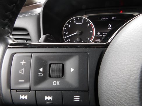 Certified 2023 Nissan Rogue SV w/ SV Premium B Package image 36