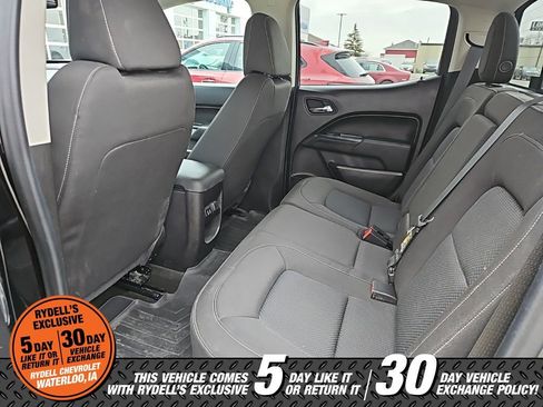 Used 2016 Chevrolet Colorado LT w/ LT Convenience Package image 6