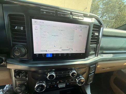 Used 2024 Ford F350 Lariat w/ Lariat Ultimate Package AWD/4WD image 13