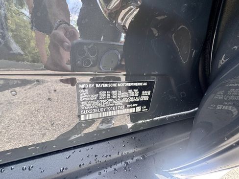 Used 2026 BMW X5 xDrive40i w/ Climate Comfort Package image 25