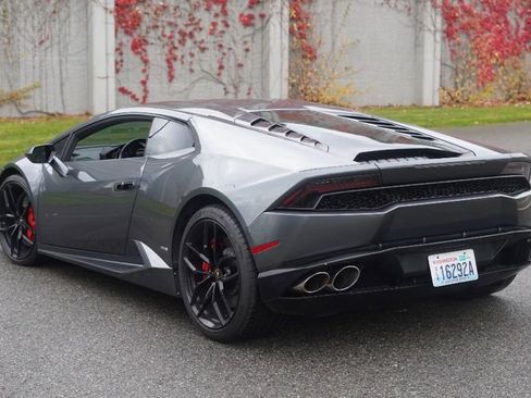 Used 2015 Lamborghini Huracan LP 610-4 image 7