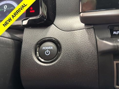 Used 2026 Toyota Camry SE w/ Convenience Package FWD image 25