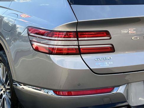 Used 2024 Genesis GV80 2.5T image 8