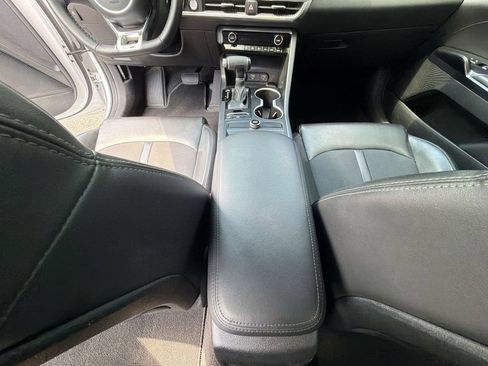 Used 2021 Kia K5 GT-Line FWD image 24
