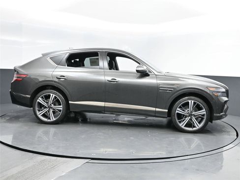 Used 2025 Genesis GV80 3.5T e-SC image 4