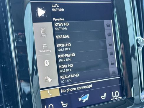 Used 2021 Volvo XC60 T8 Inscription Expression w/ Advanced Package image 20