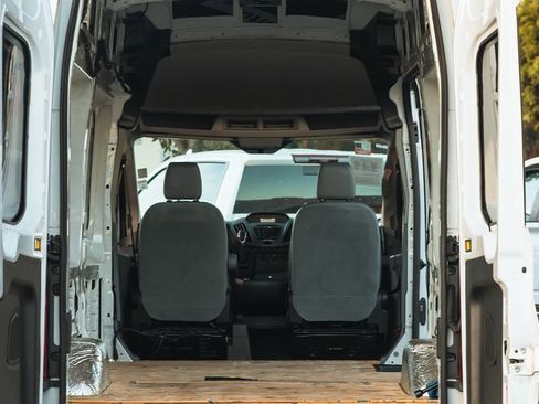 Used 2017 Ford Transit 250 148 High Roof image 12