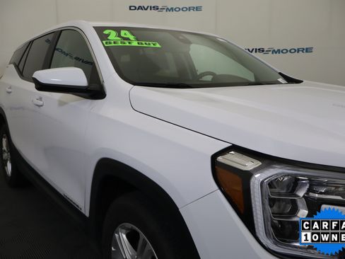 Used 2024 GMC Terrain SLE FWD image 4