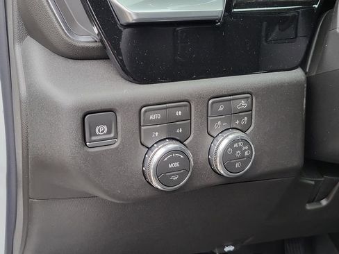 New 2026 GMC Sierra 1500 Elevation w/ Elevation Premium Package image 8