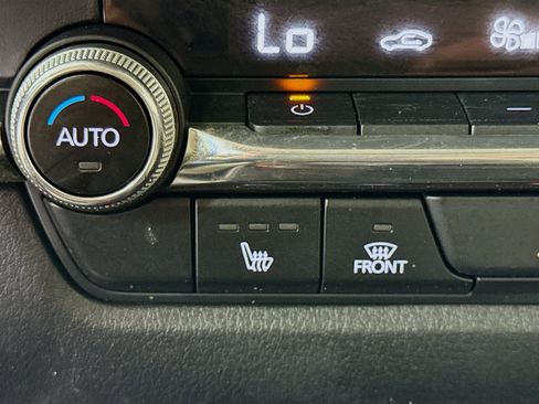 Used 2022 MAZDA CX-30 AWD 2.5 S w/ Premium Package image 21