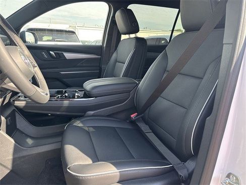 New 2026 Buick Enclave Preferred w/ Power Package image 11