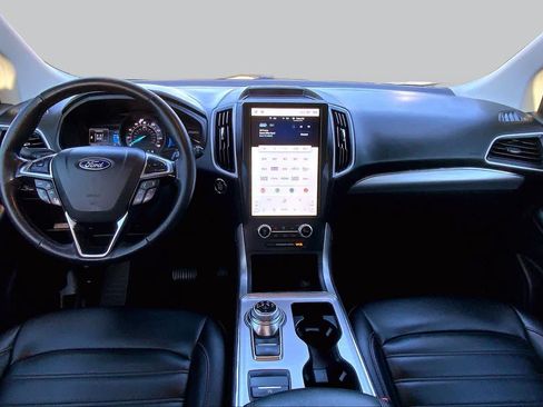 Used 2022 Ford Edge SEL AWD/4WD image 16