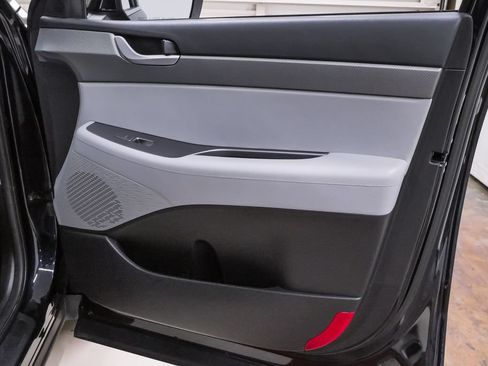 Certified 2025 Hyundai Palisade SEL AWD/4WD image 28