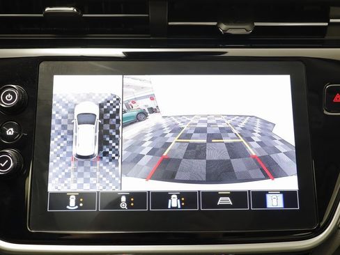 Used 2022 Chevrolet Bolt EUV Premier w/ Sun & Sound Package image 11