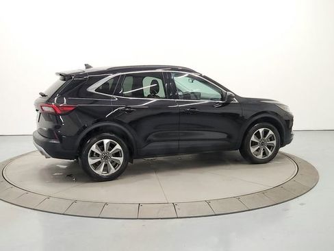 Used 2025 Ford Escape Platinum image 7