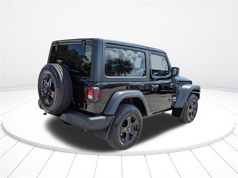 Used 2020 Jeep Wrangler Sport image 4