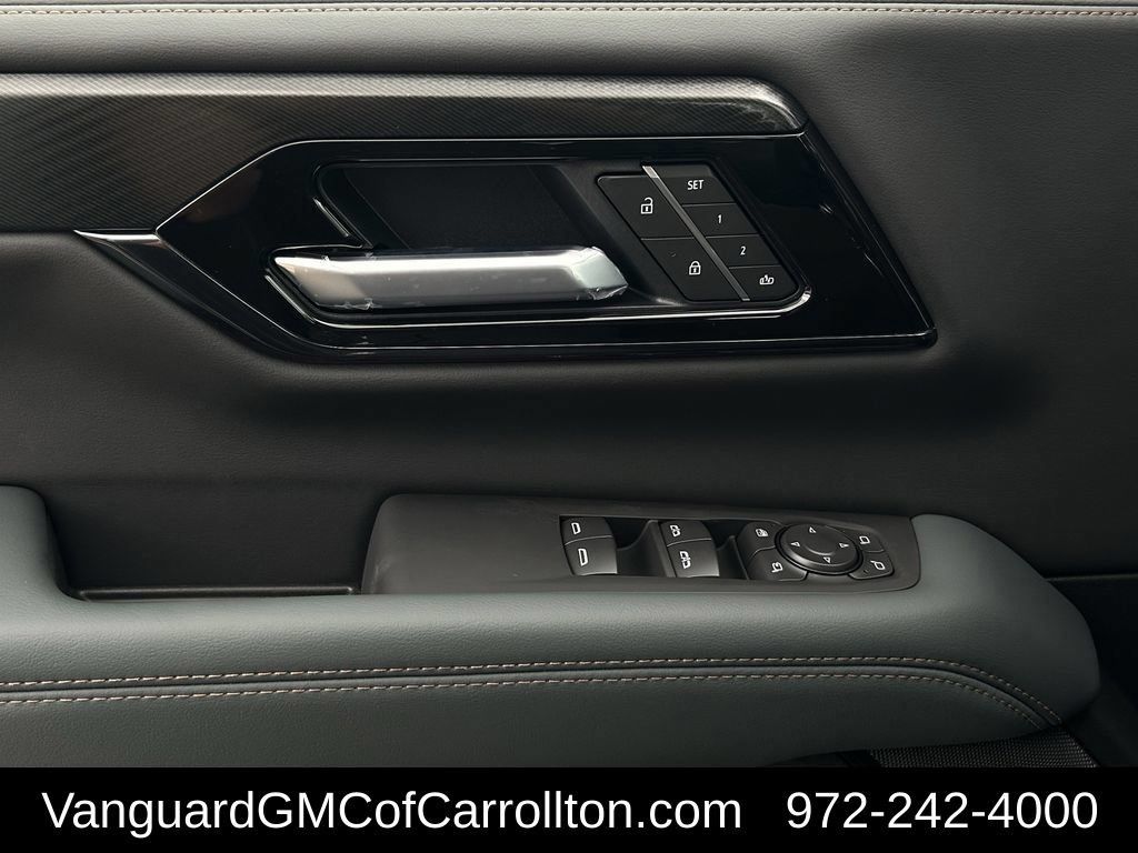 New 2026 GMC Yukon XL AT4 w/ AT4 Premium Plus Package AWD/4WD image 20