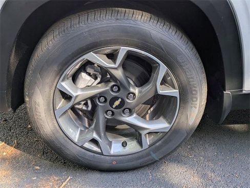 New 2026 Chevrolet Trax LT w/ Driver Confidence Package image 27