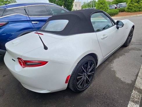Used 2024 MAZDA MX-5 Miata Grand Touring RWD image 7