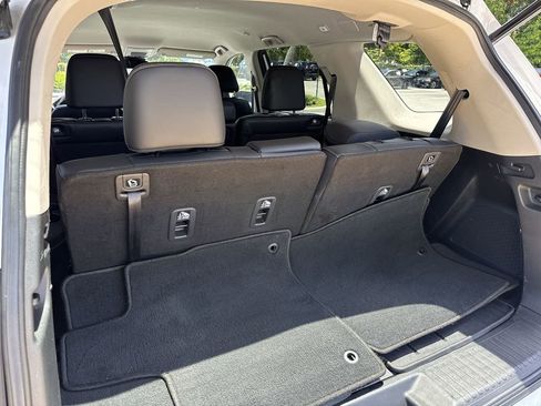 Used 2024 Honda Pilot EX-L image 57