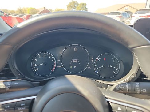 Used 2025 MAZDA CX-30 AWD 2.5 S w/ Preferred Package image 18