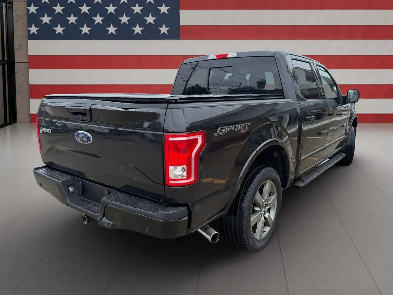 Used 2015 Ford F150 XLT w/ Equipment Group 302A Luxury AWD/4WD image 7