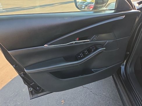 Used 2024 MAZDA CX-30 AWD 2.5 S w/ Preferred Package image 12