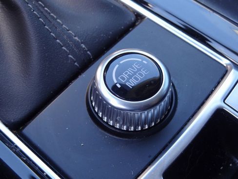 Used 2023 Kia Telluride S image 10