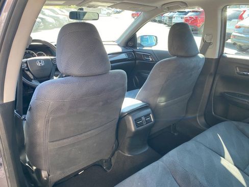 Used 2016 Honda Accord EX image 23