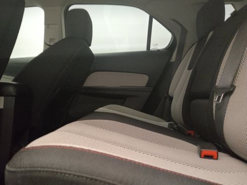 Used 2017 Chevrolet Equinox LS FWD image 18
