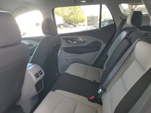 Used 2023 GMC Terrain SLE w/ Driver Convenience Package FWD image 13
