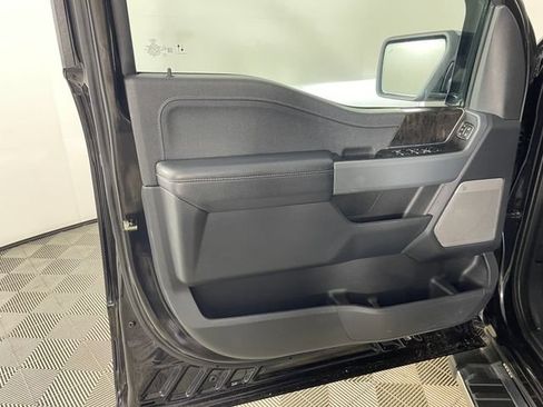 Used 2023 Ford F150 Lariat AWD/4WD image 17