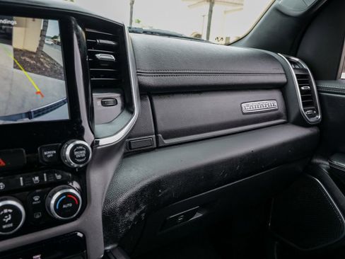 Used 2024 RAM 1500 Laramie image 30