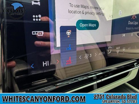 New 2026 Lincoln Nautilus Reserve w/ Jet Appearance Package image 17