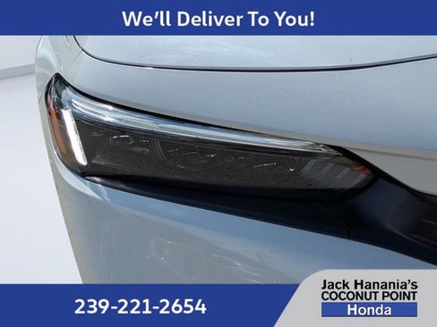 Used 2024 Honda Civic Sport image 9