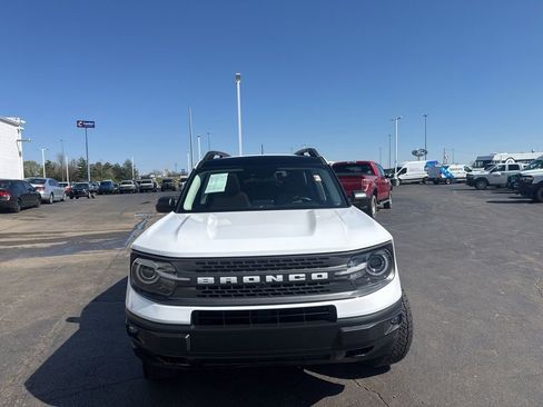 Used 2023 Ford Bronco Sport Badlands w/ Premium Package image 42