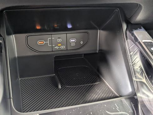 New 2026 Kia Sorento S w/ S Panoramic Sunroof Package FWD image 23