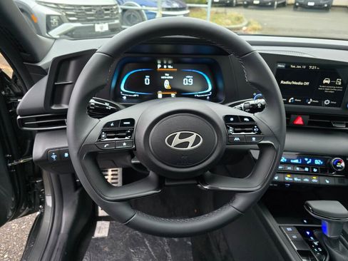 New 2026 Hyundai Elantra SEL Sport Premium image 21