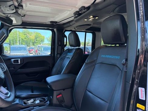 Used 2023 Jeep Wrangler Unlimited Rubicon 4xe w/ Cold Weather Group AWD/4WD image 22