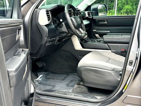 Used 2024 Toyota Tundra SR5 AWD/4WD image 10