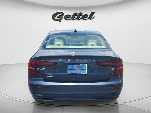 Used 2024 Volvo S60 B5 Core FWD image 14