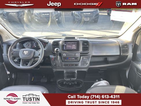 Used 2025 RAM ProMaster 2500 w/ Convenience Group FWD image 18