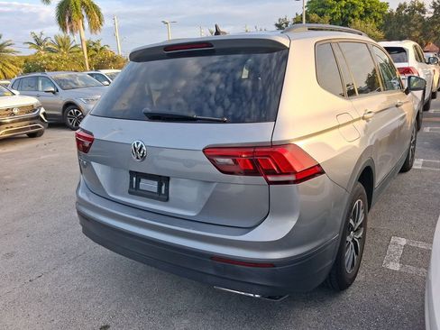 Used 2021 Volkswagen Tiguan S FWD image 11