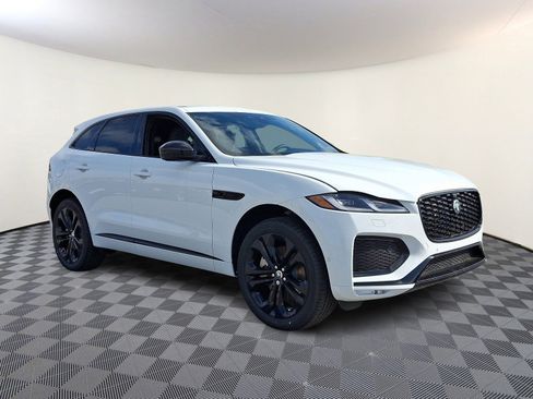 New 2026 Jaguar F-PACE R-Dynamic S image 5