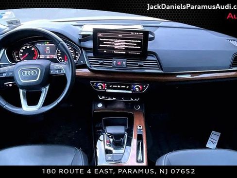 Used 2023 Audi Q5 2.0T Premium w/ Convenience Package image 12