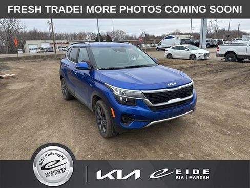 Used 2023 Kia Seltos S w/ Navigation Package image 1