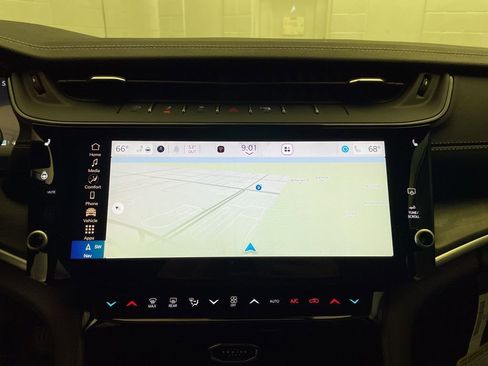 New 2026 Jeep Grand Cherokee Altitude image 13